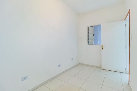 Quarto 2 de casa para alugar com 2 quartos, 54m² em Vila Santo Estevão, São Paulo