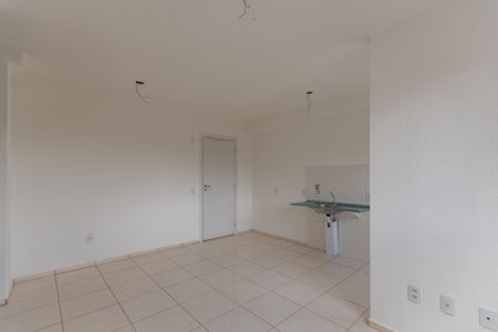 Sala de apartamento para alugar com 2 quartos, 50m² em Mantiqueira, Belo Horizonte