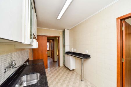 Apartamento à venda com 191m², 3 quartos e 2 vagas Apartamento à venda com 191m², 3 quartos e 2 vagasCozinha