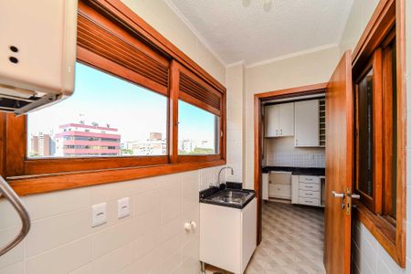 Apartamento à venda com 191m², 3 quartos e 2 vagas Apartamento à venda com 191m², 3 quartos e 2 vagasÁrea de Serviço
