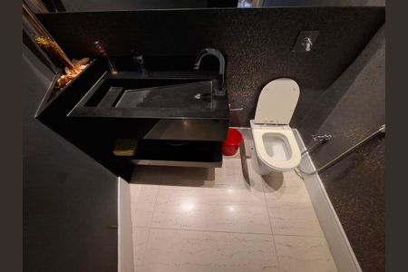 Apartamento à venda com 234m², 3 quartos e 1 vagaLavabo