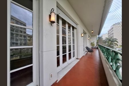 Apartamento à venda com 234m², 3 quartos e 1 vagaVaranda