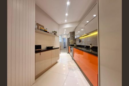 Apartamento à venda com 234m², 3 quartos e 1 vagaCozinha