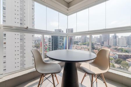 Varanda de apartamento para alugar com 1 quarto, 35m² em Pinheiros, São Paulo
