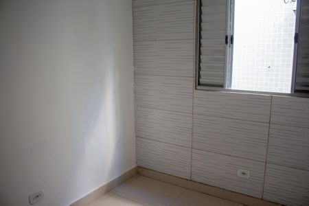 Quarto 1 de apartamento para alugar com 2 quartos, 45m² em Centro Alto, Ribeirão Pires
