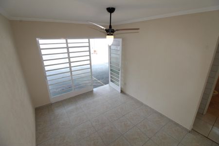 Sala de casa para alugar com 2 quartos, 140m² em Jardim Satélite, São José dos Campos