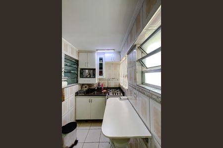 Apartamento à venda com 55m², 2 quartos e sem vaga Apartamento à venda com 55m², 2 quartos e sem vagaCozinha e Área de Serviço