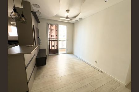 Sala de apartamento para alugar com 2 quartos, 47m² em Parada de Lucas, Rio de Janeiro