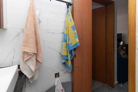 Apartamento à venda com 42m², 2 quartos e sem vagaBanheiro