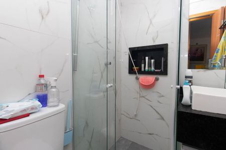 Apartamento à venda com 42m², 2 quartos e sem vagaBanheiro