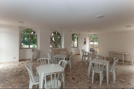 Apartamento à venda com 49m², 2 quartos e 1 vagaÁrea Comum - Salão de Festas