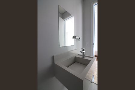 Casa de condomínio à venda com 106m², 3 quartos e 1 vagaLavabo