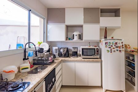 Casa de condomínio à venda com 80m², 2 quartos e 2 vagas Casa de condomínio à venda com 80m², 2 quartos e 2 vagasCozinha