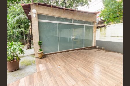 Apartamento à venda com 48m², 2 quartos e 1 vagaÁrea comum - Churrasqueira
