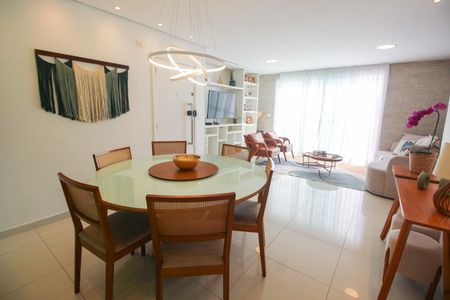 Apartamento à venda com 250m², 4 quartos e 4 vagasSala