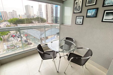 Studio para alugar com 45m², 1 quarto e 1 vaga Studio para alugar com 45m², 1 quarto e 1 vagaVaranda