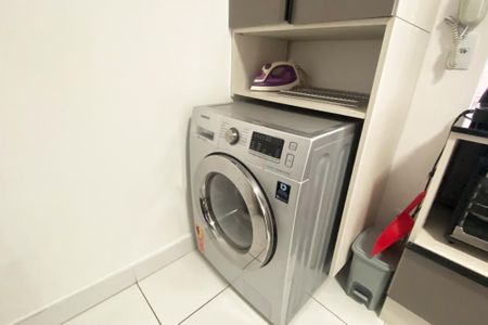 Studio para alugar com 45m², 1 quarto e 1 vaga Studio para alugar com 45m², 1 quarto e 1 vagaÁrea de Serviço