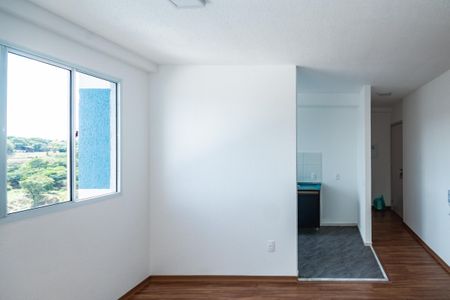 Sala de apartamento para alugar com 2 quartos, 55m² em Jardim Guanabara, Belo Horizonte