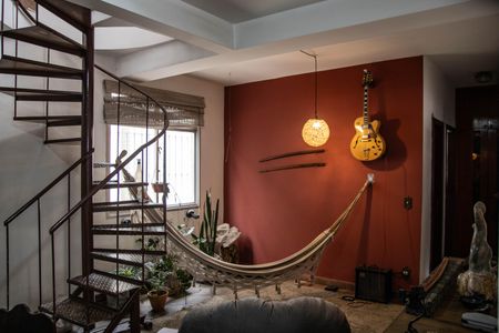 Sala 1 de apartamento à venda com 4 quartos, 150m² em Carlos Prates, Belo Horizonte