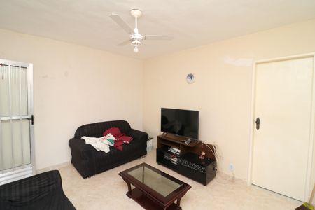 Sala de casa para alugar com 3 quartos, 90m² em Jardim Carioca, Rio de Janeiro