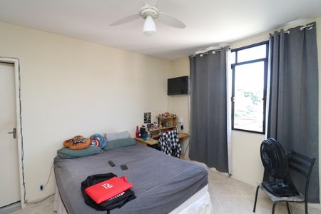Suíte 1 de casa para alugar com 3 quartos, 90m² em Jardim Carioca, Rio de Janeiro
