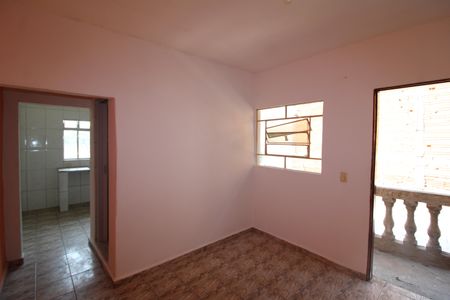 Sala de casa para alugar com 1 quarto, 72m² em Jardim Cecy, São Paulo