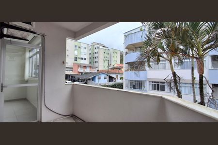 Varanda de apartamento para alugar com 2 quartos, 70m² em Córrego Grande, Florianópolis