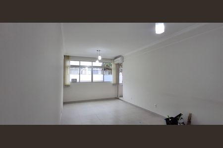 Apartamento para alugar com 70m², 2 quartos e 1 vagaSala