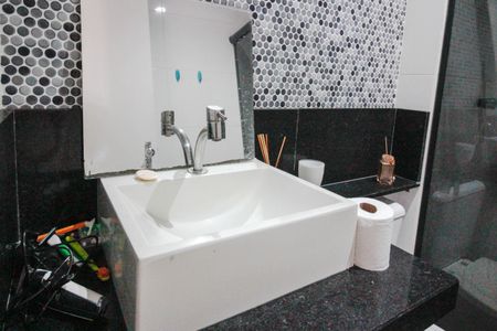 Apartamento à venda com 86m², 2 quartos e 2 vagas Apartamento à venda com 86m², 2 quartos e 2 vagasBanheiro Social