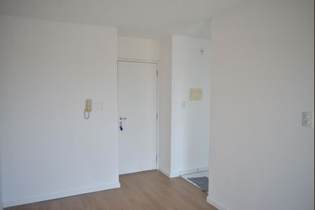 Sala de apartamento para alugar com 2 quartos, 49m² em Parque Jaçatuba, Santo André