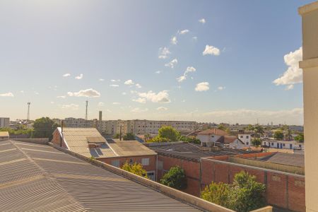 Vista da Sala de apartamento para alugar com 2 quartos, 45m² em Estância Velha, Canoas