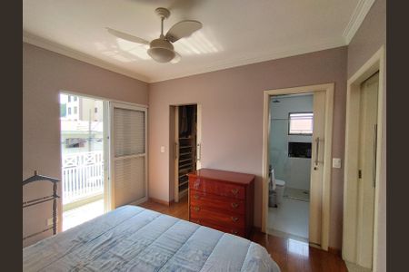 Casa à venda com 311m², 4 quartos e 4 vagas Casa à venda com 311m², 4 quartos e 4 vagasSuíte 1