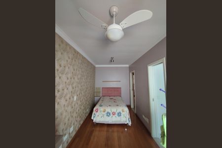 Casa à venda com 311m², 4 quartos e 4 vagas Casa à venda com 311m², 4 quartos e 4 vagasSuíte 3