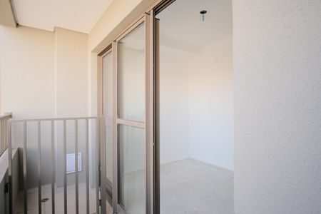 Varanda de kitnet/studio à venda com 1 quarto, 24m² em Tatuapé, São Paulo