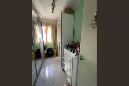 Apartamento à venda com 57m², 3 quartos e 1 vaga Apartamento à venda com 57m², 3 quartos e 1 vagaQuarto 2