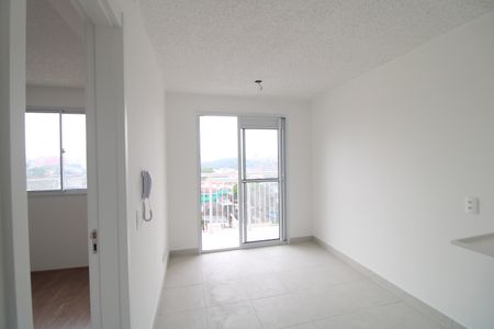 Sala de apartamento para alugar com 1 quarto, 27m² em Jardim Itacolomi, São Paulo