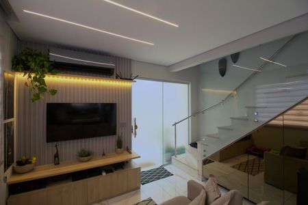 Sala de casa de condomínio para alugar com 2 quartos, 100m² em Santa Monica, Belo Horizonte
