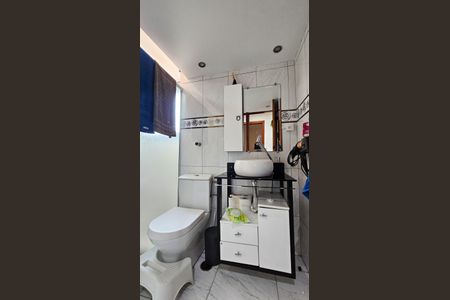 Apartamento à venda com 68m², 3 quartos e 1 vaga Apartamento à venda com 68m², 3 quartos e 1 vagaBanheiro