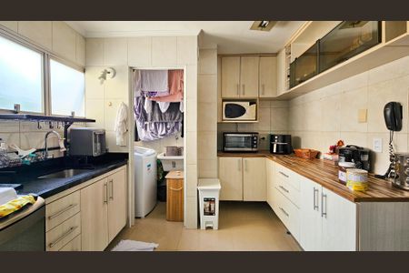 Apartamento à venda com 68m², 3 quartos e 1 vaga Apartamento à venda com 68m², 3 quartos e 1 vagaCozinha