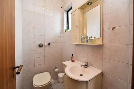 Apartamento à venda com 129m², 2 quartos e 2 vagas Apartamento à venda com 129m², 2 quartos e 2 vagasBanheiro 2