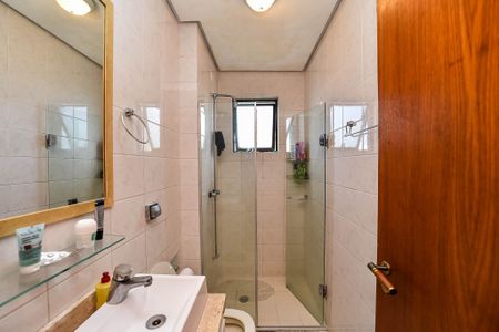 Apartamento à venda com 129m², 2 quartos e 2 vagas Apartamento à venda com 129m², 2 quartos e 2 vagasBanheiro 1