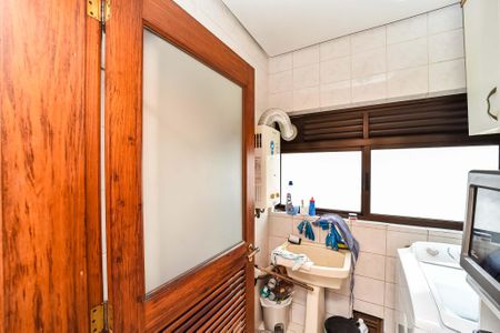 Apartamento à venda com 129m², 2 quartos e 2 vagas Apartamento à venda com 129m², 2 quartos e 2 vagasÁrea de Serviço