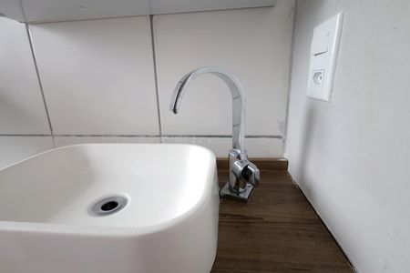 Apartamento à venda com 48m², 2 quartos e 1 vaga Apartamento à venda com 48m², 2 quartos e 1 vagaBanheiro