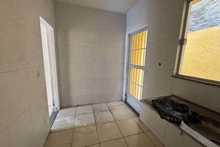 Casa para alugar com 71m², 2 quartos e 2 vagas Casa para alugar com 71m², 2 quartos e 2 vagasCozinha