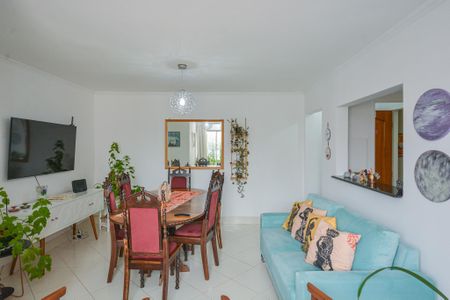 Sala de apartamento à venda com 2 quartos, 70m² em Vila Anhanguera, São Paulo