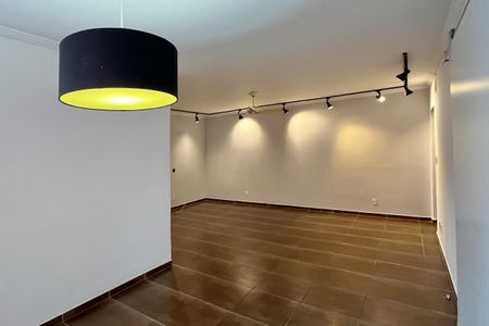 Sala de apartamento para alugar com 3 quartos, 120m² em Gonzaga, Santos