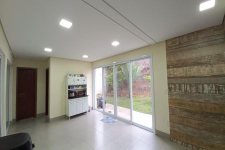 Casa de condomínio para alugar com 323m², 4 quartos e 4 vagas Casa de condomínio para alugar com 323m², 4 quartos e 4 vagasÁrea comum - Churrasqueira