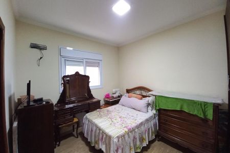 Casa de condomínio para alugar com 323m², 4 quartos e 4 vagas Casa de condomínio para alugar com 323m², 4 quartos e 4 vagasSuíte 1