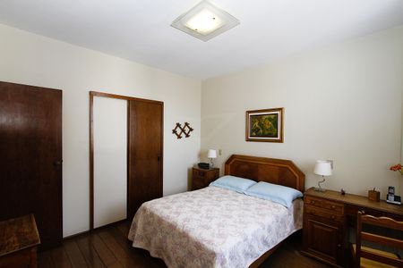 Apartamento à venda com 140m², 4 quartos e 2 vagasQuarto 4 - Suíte