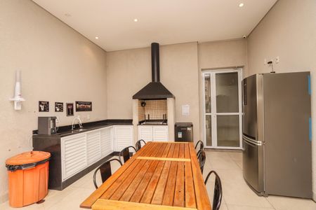 Apartamento à venda com 58m², 2 quartos e 1 vaga Apartamento à venda com 58m², 2 quartos e 1 vagaÁrea comum - Churrasqueira